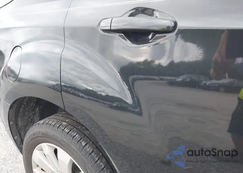 2010 Chevrolet Equinox Lt z USA, uszkodzony, nr VIN 2CNFLEEY0A6246600